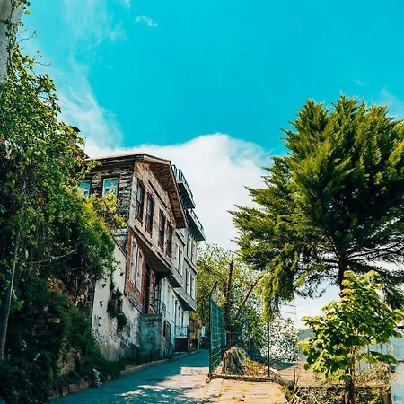 Astra Boutique Hotel